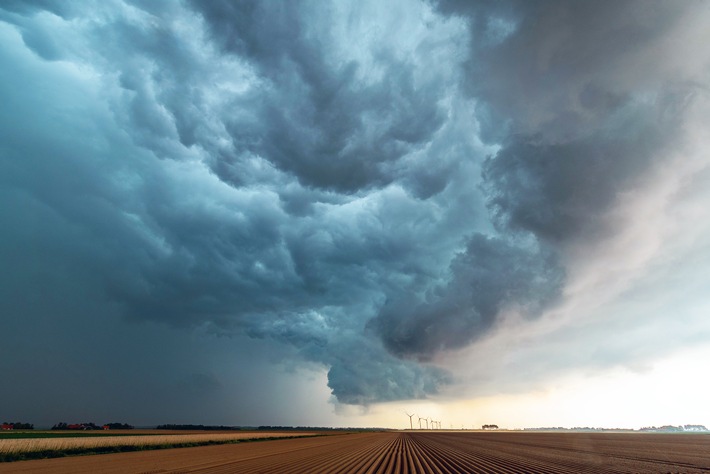 Die besten Tipps gegen Wetterfühligkeit / Beschwerden hängen nicht nur mit dem Wetter zusammen – auch persönliche Umstände spielen eine Rolle